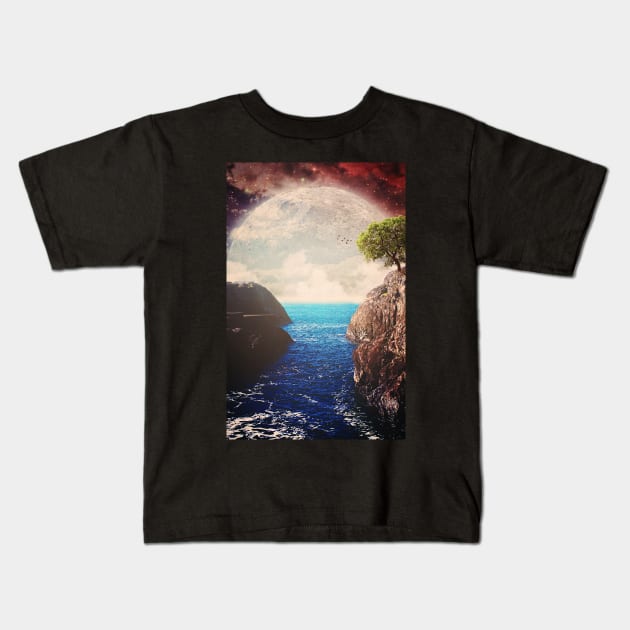 Where the moon meets the sea Kids T-Shirt by SeamlessOo